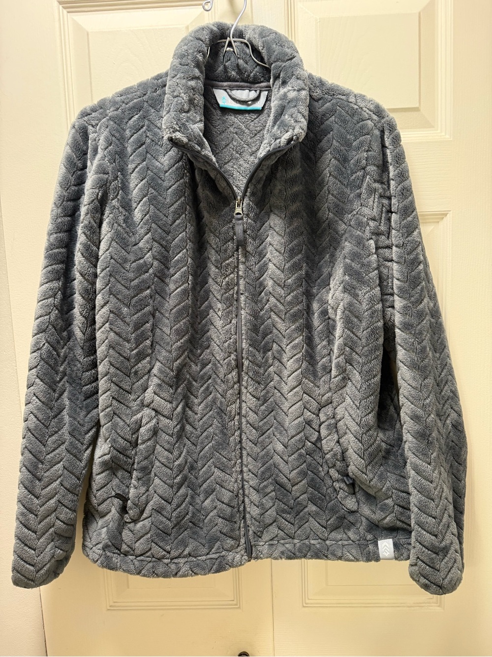 WomenPlush Full-Zip Sweater Jacket - Gray